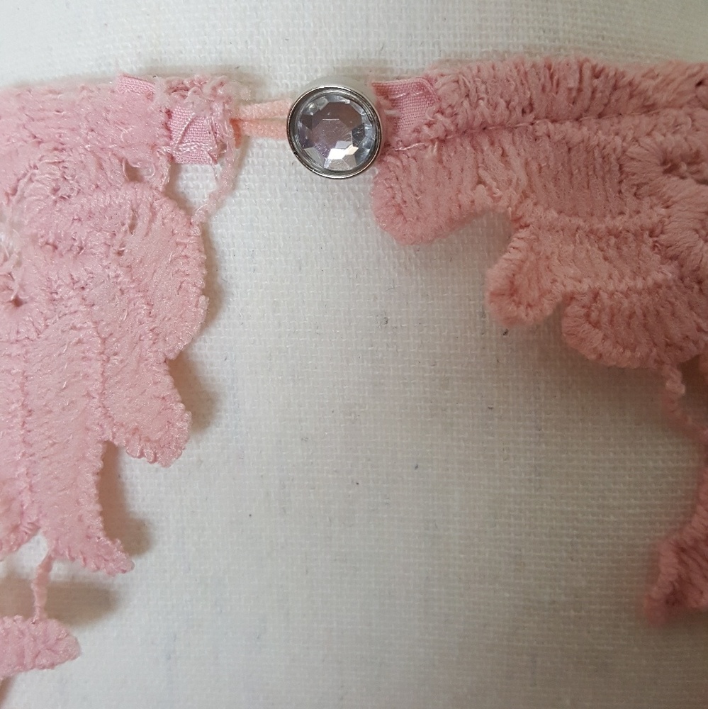 Blush pink size small embroidered dress - Picture 5 of 9